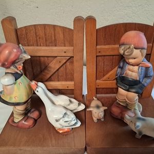Goebel Hummel TMK 2 bookends farm boy and goose girl excellent